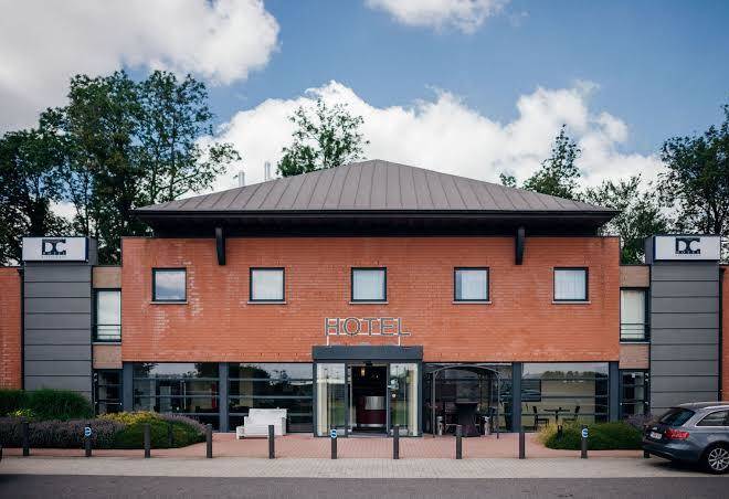 Dc hotel restaurant charleroi airport