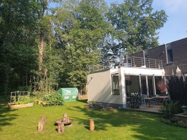 Table Et Chambre Particuliere Image