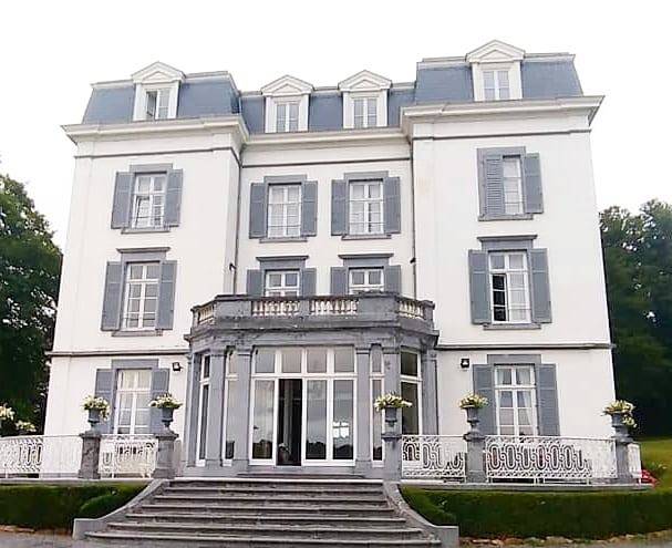 Chateau charles