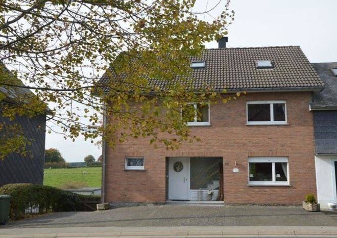Haus jola