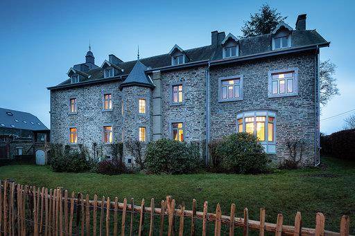 Chateau ferme des abys