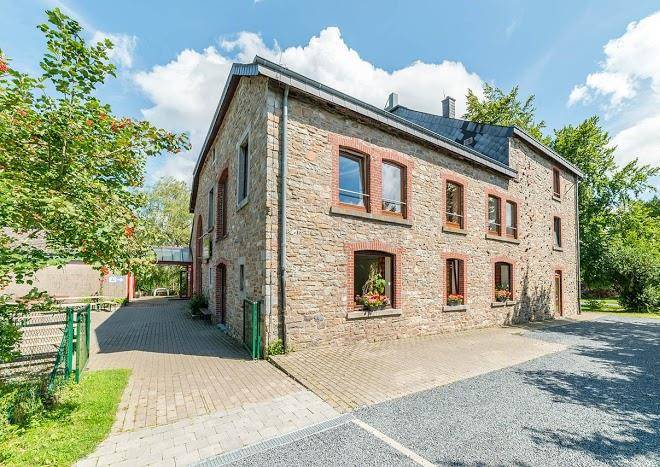 Hostel of champlon
