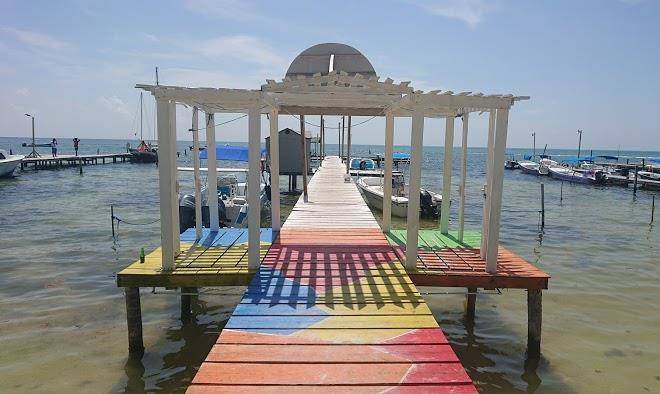 Barefoot Caribe Bar And Grill Image