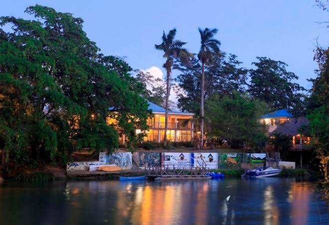 Black Orchid Resort Image