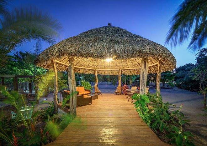 Cascada maya hotel formerly known as caye caulker towers