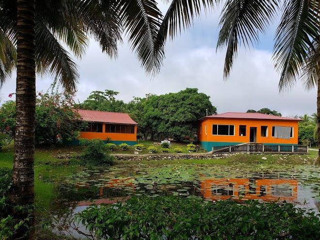 Highway Trails Resort & Country Club Image