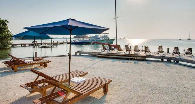 Iguana Reef Inn Image