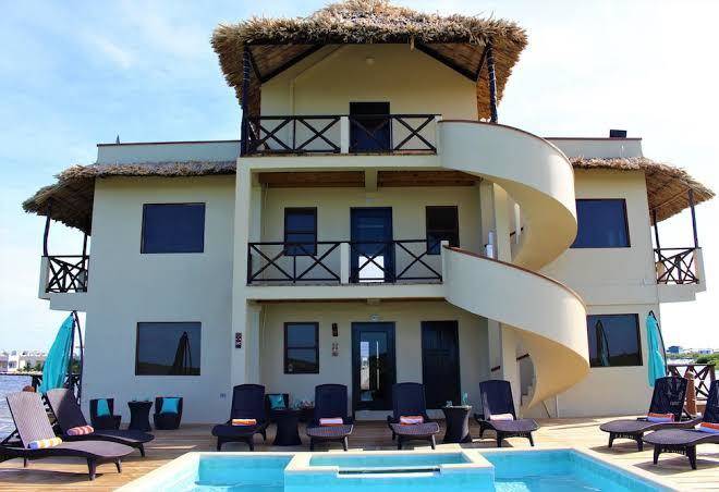 Lina Point Overwater Belize Image