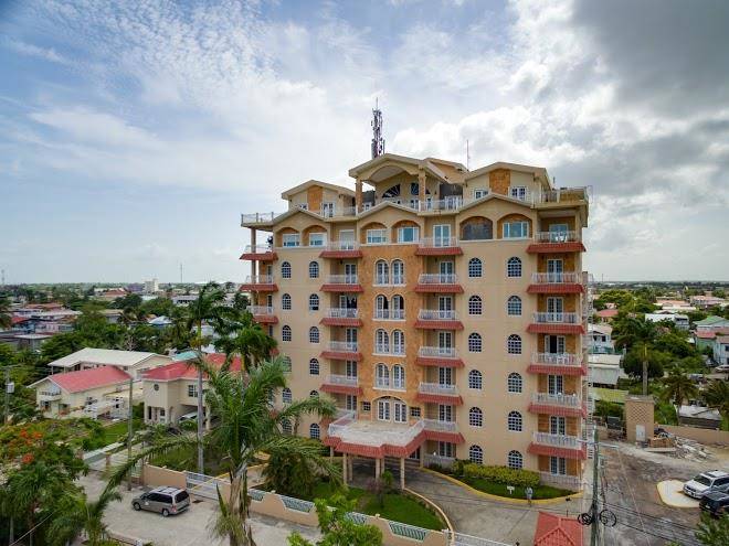 Renaissance Tower Image