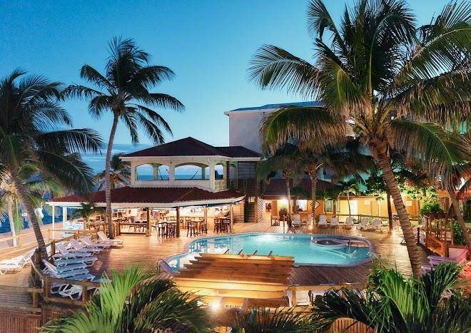 Sunbreeze Hotel Image