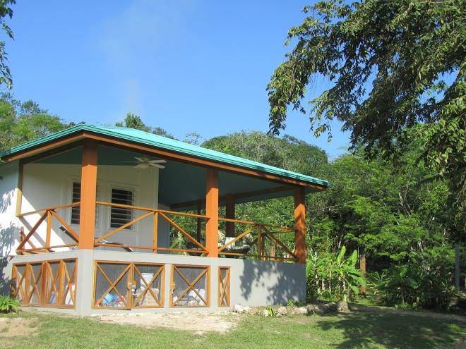 Maya hill lodge
