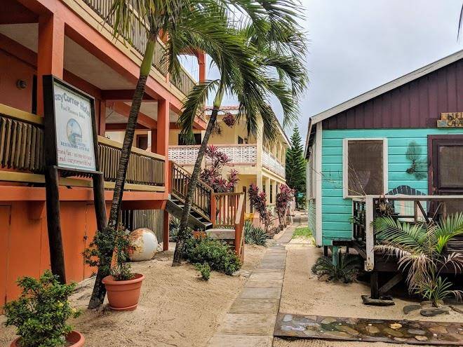 Cozy Corner Hotel & Restaurant Image