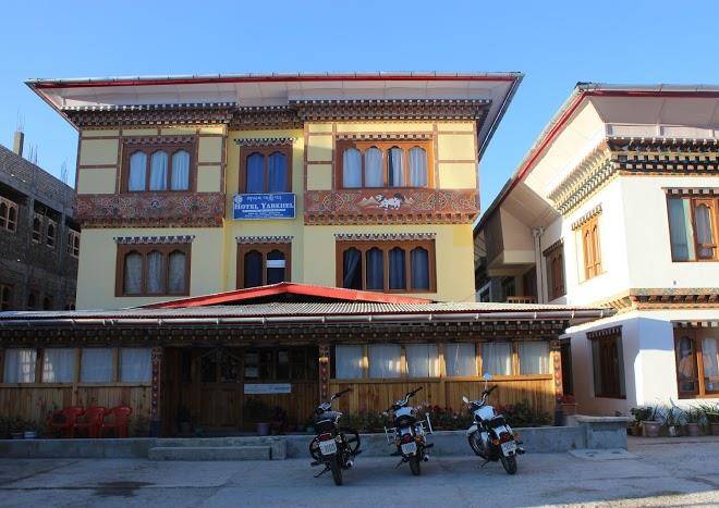 Hotel yarkhel