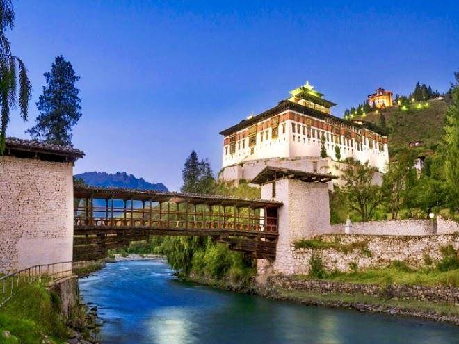 Zambala hotel river view paro