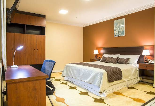 Hotel pairumani