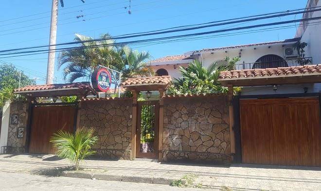 Hotel el super 8