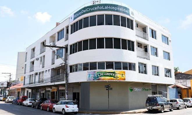 Hotel plaza 24