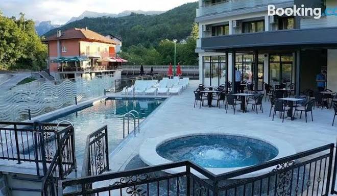 Aparmani lux novalic konjic