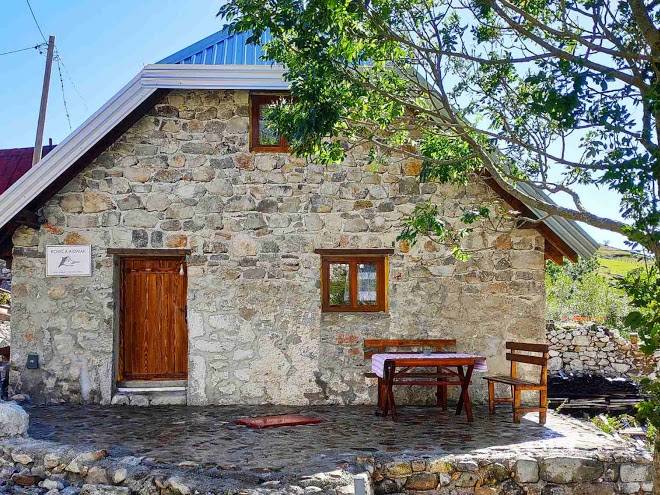 Bobica konak lukomir