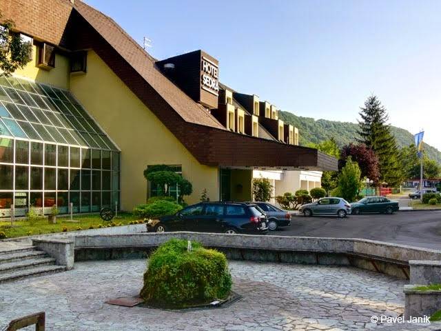 Hotel sedra