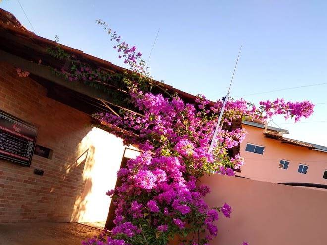 Motel emocoes de barreiras