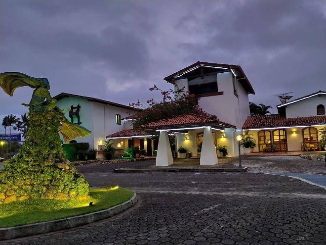 Hotel jardim atlantico beach resort