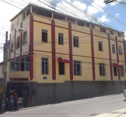 Hotel buru