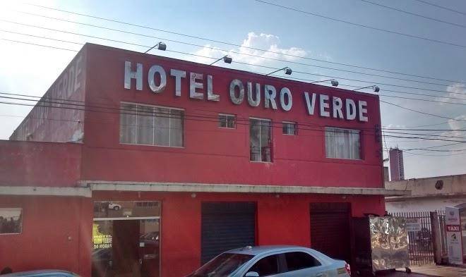 Hotel ouro verde