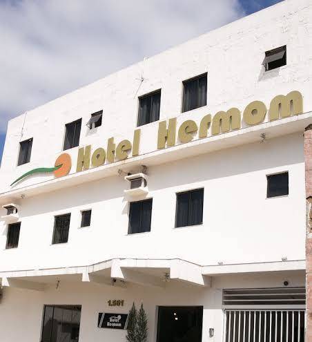 Hotel hermom