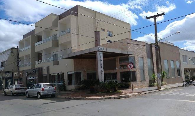 Hotel Crystal Suites Image