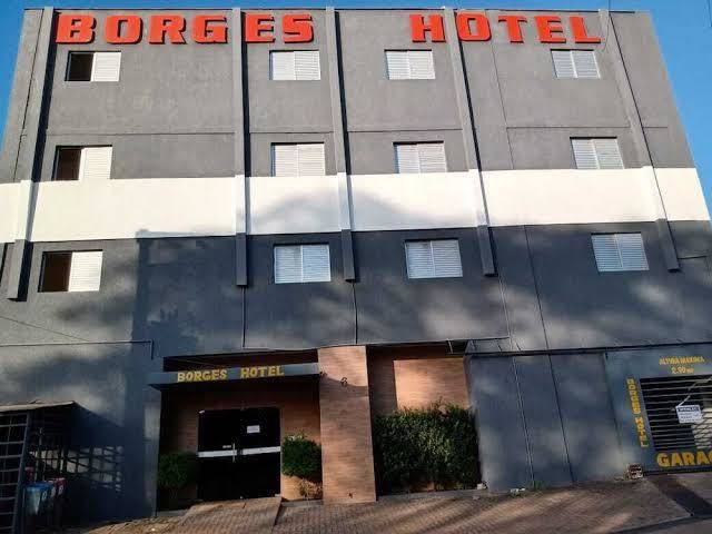 Borges hotel