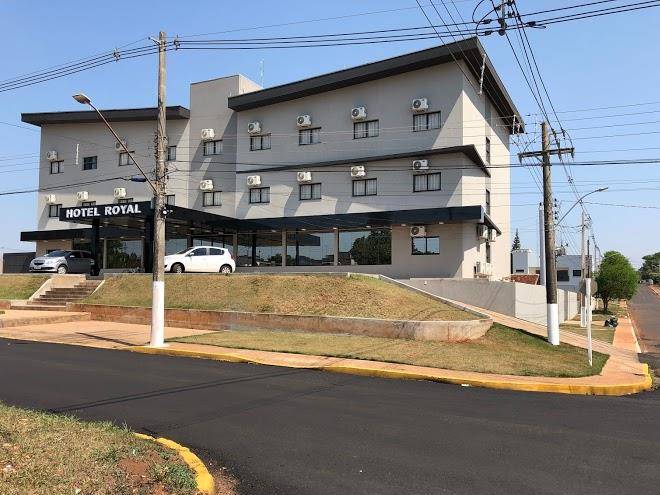 Hotel royal em amambai