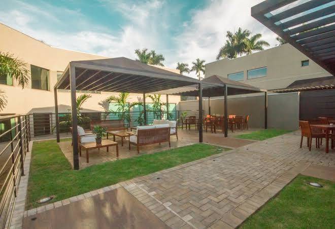 Gales Park Hotel Image