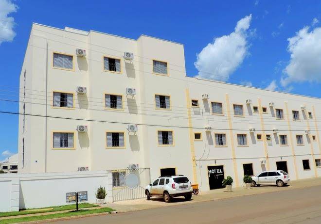 Hotel pequeno mundo ii