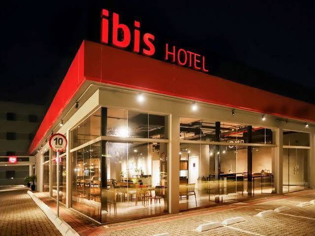 Ibis cuiaba shopping