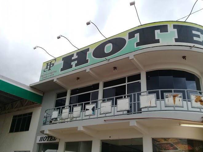 Hotel pretto e pretto