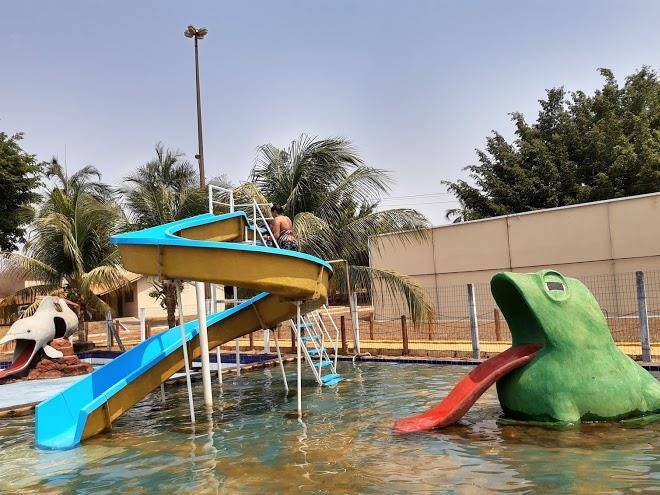 Hotel tropical aguas quentes