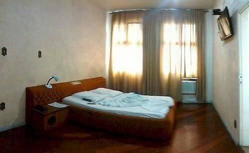 Comodoro tourist hotel