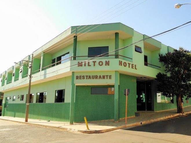 Hotel e restaurante do milton