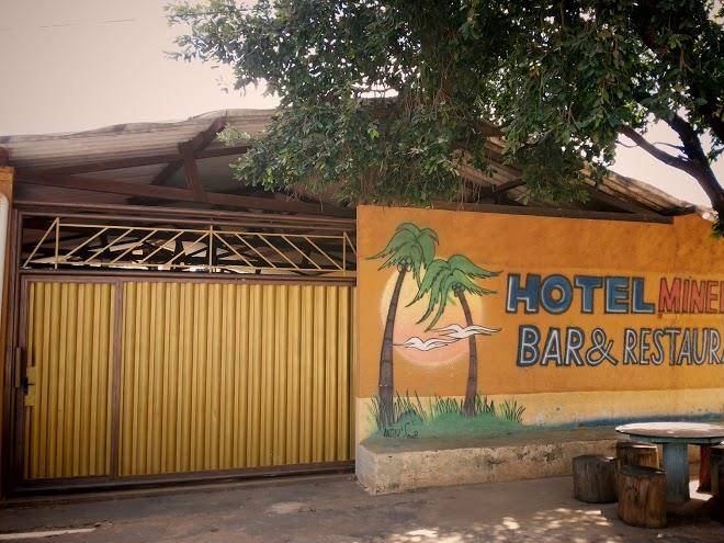 Hotel e restaurante mineirinho