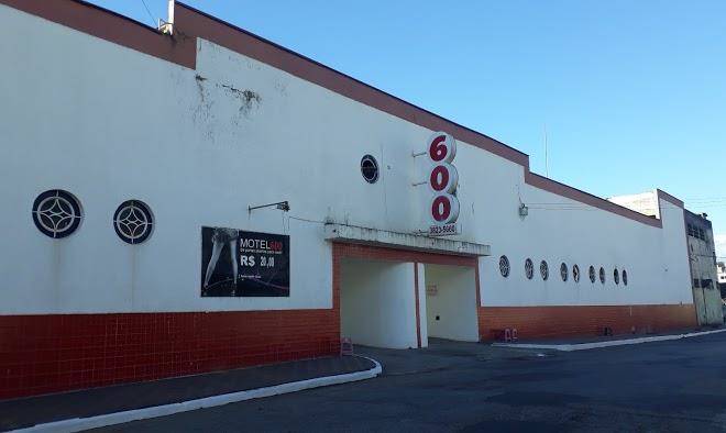 Motel 600