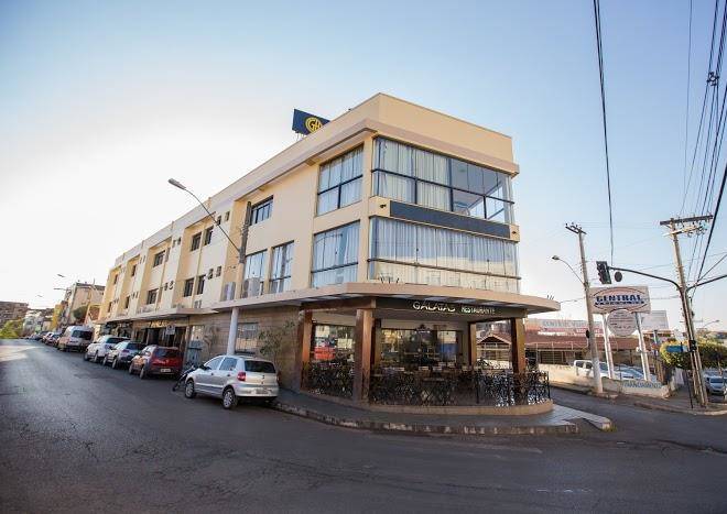 Galatas central hotel