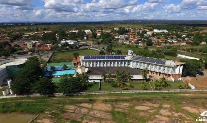 Hotel canoeiros