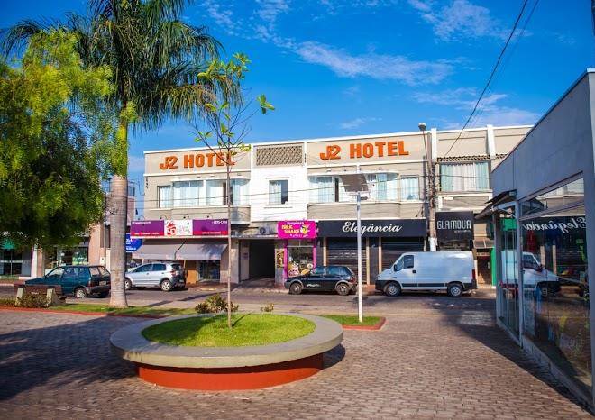 J2 hotel piumhi