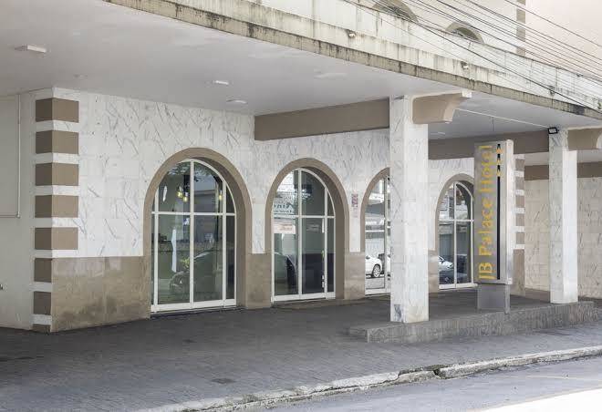 Jb palace hotel