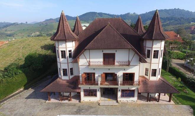 Chateau palace hotel