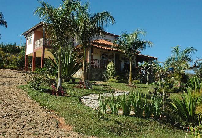 Chales por do sol tiradentes mg