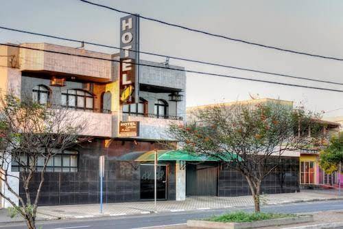 Hotel carolina plaza