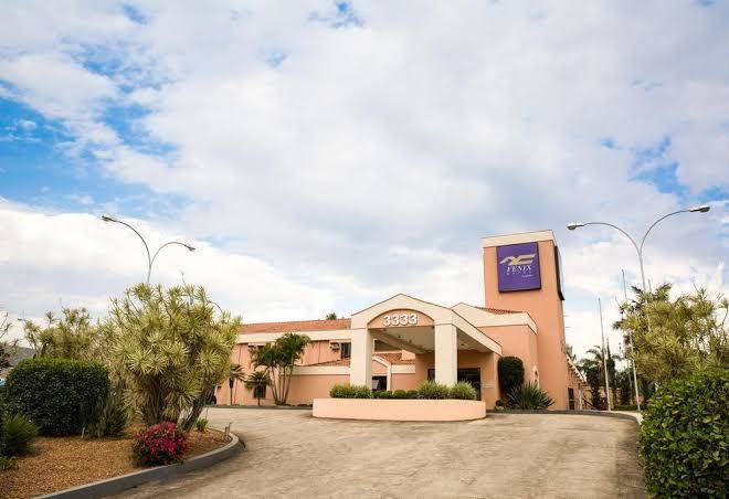 Hotel fenix varginha