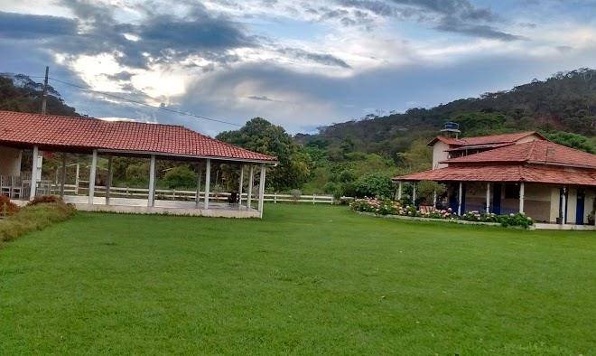 Hotel e fazenda marigui
